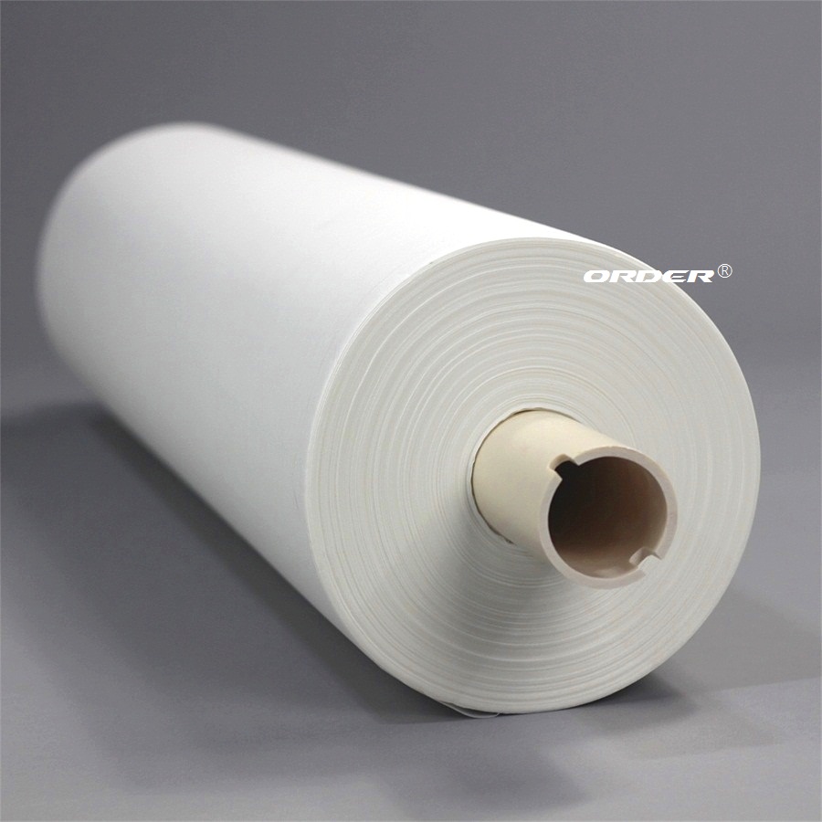 鋰離子電池極片碾壓機的碾壓輥進行擦拭滾輪表面擦輥清潔布不織布